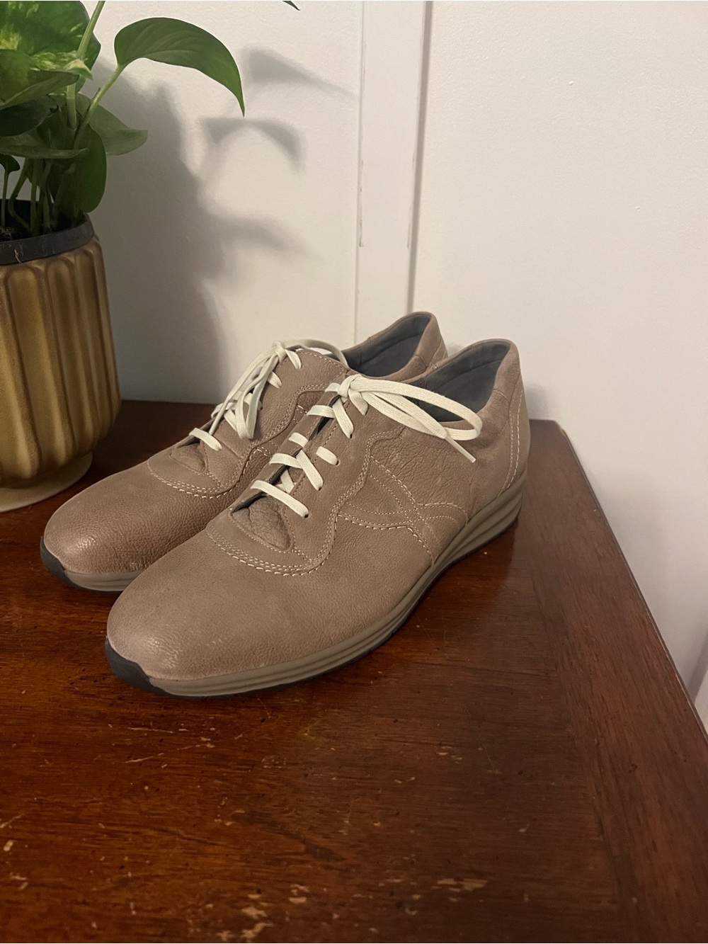 Durea 6100 Grey Taupe Textured Leather Lace-Up Comfort Shoes Size 8.5